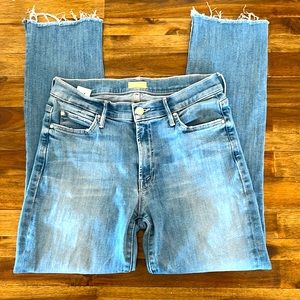 Mother “Rascal Ankle Snippet” jeans